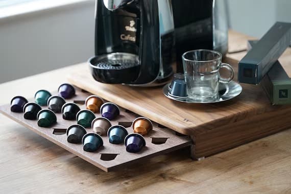 Pod capsule coffee machine - one-touch convenience for consistent single-serve brewing