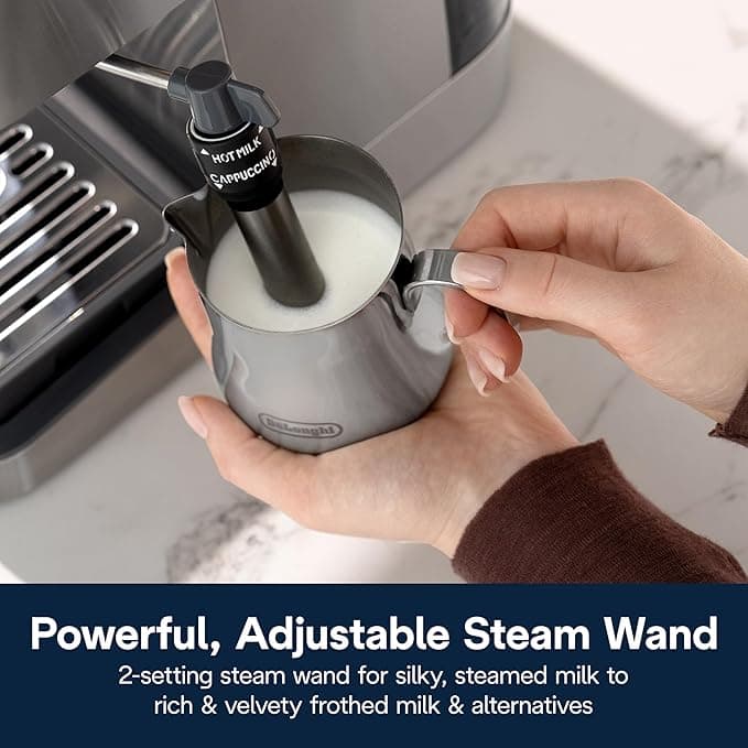 De'Longhi Linea Classic adjustable steam wand for milk frothing and microfoam creation